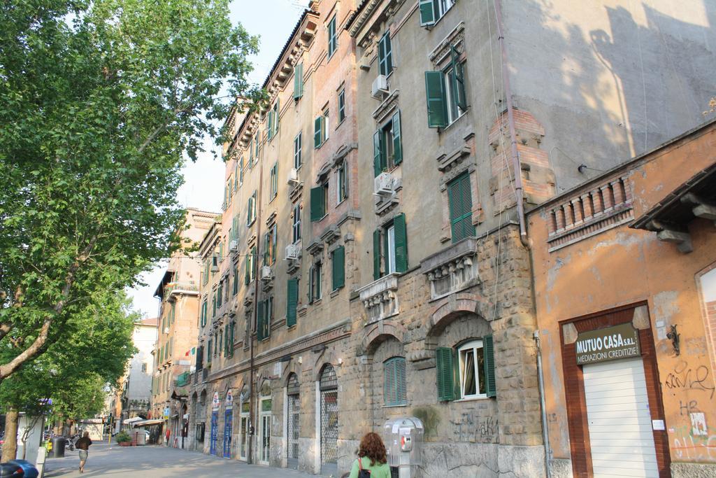 Suite Luisa Roma Luaran gambar